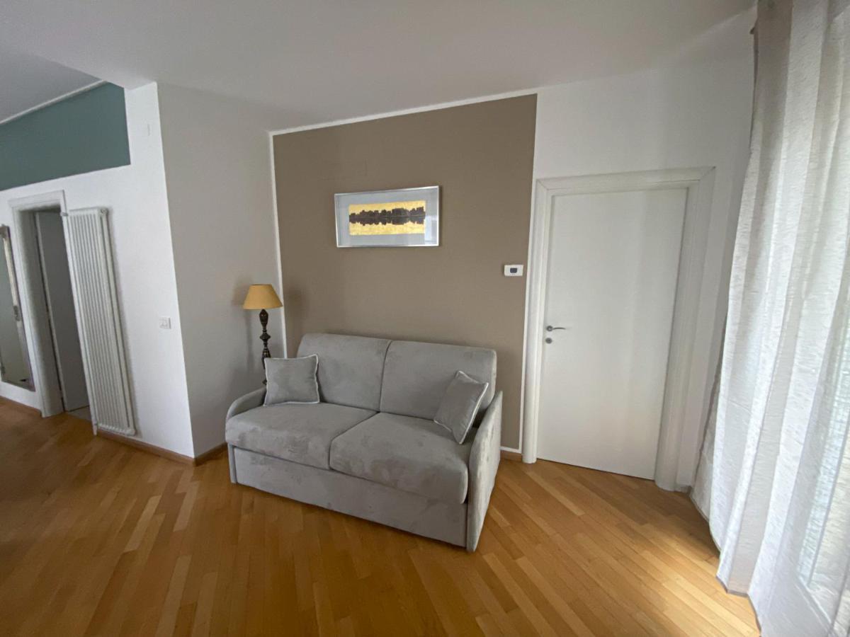 Living Vittoria: Vicino Al Centro Di Bolzano Leilighet Eksteriør bilde